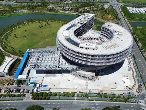 信通实盘 魔都脑洞建筑上新！这座楼直接长成一只蜗牛？它的用处你一定想不到！